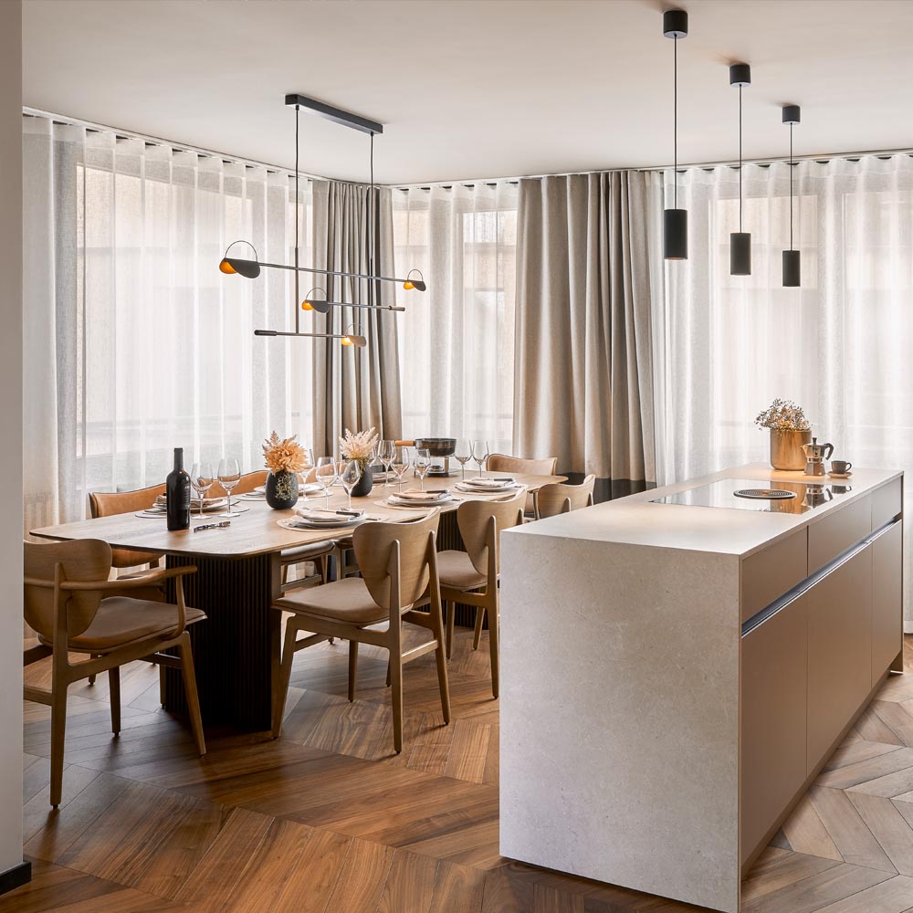 Hospitality. Serviced Apartment. Gilda. Dining Area. ASA Andermatt Swiss Alps - MACH Architektur.
